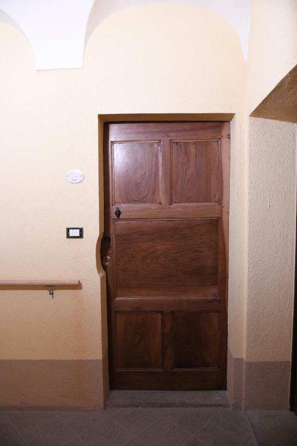 La Casa Di Eva Apartment Кунео Екстериор снимка