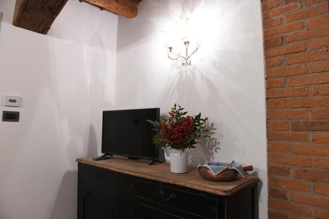 La Casa Di Eva Apartment Кунео Екстериор снимка